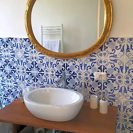 Bed & Breakfast Nel Sole Di Daniel 4*
